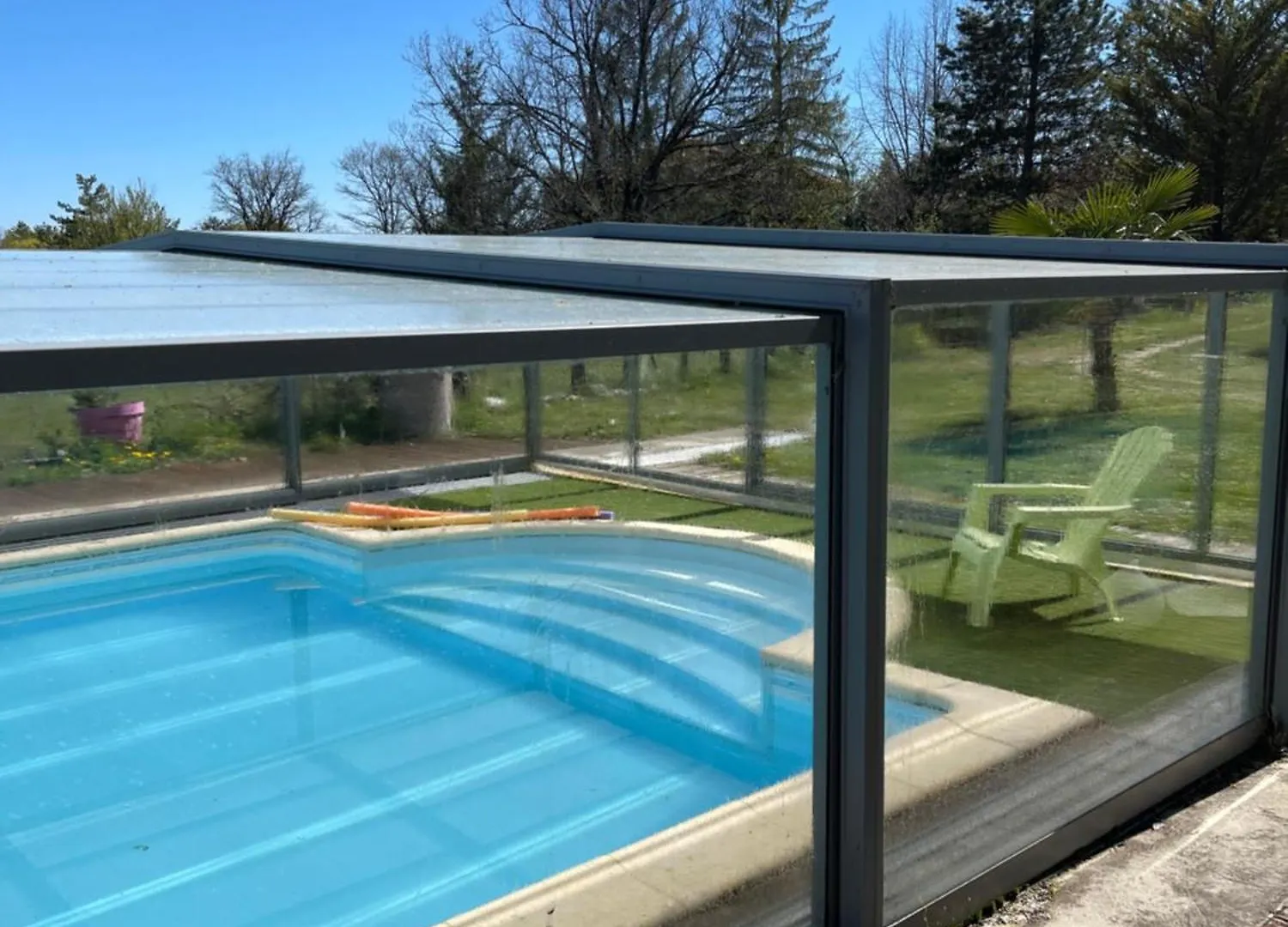Villa Le Paradis Pern Guest house
